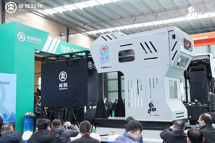 能辉科技2021年净利润增长15% 成功研发智能重卡换电机器人